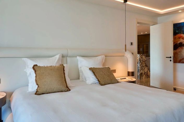 Image No.9-5 Bed Apartment for sale