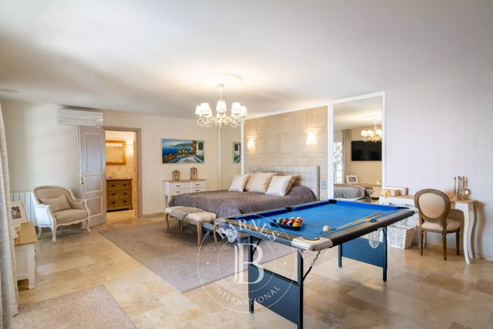 Image No.14-4 Bed House for sale