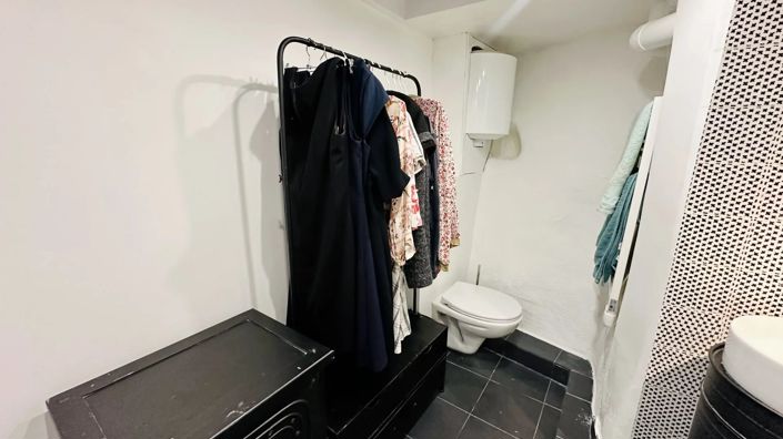 Image No.12-2 Bed House for sale