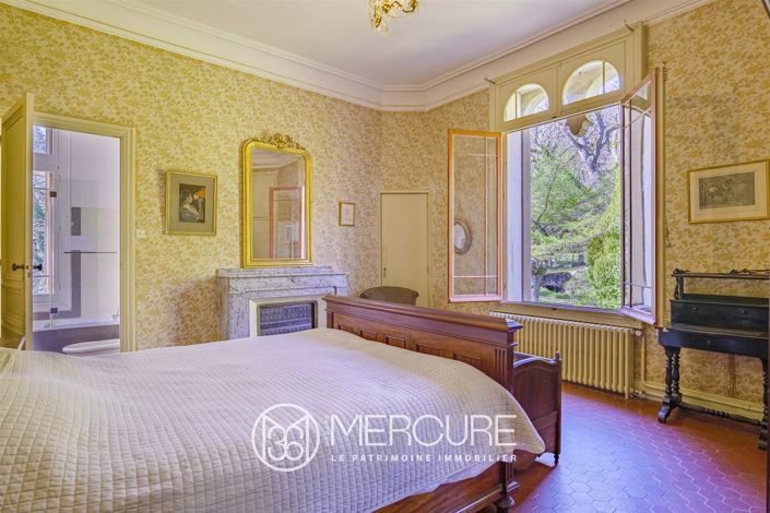 Image No.9-7 Bed House for sale