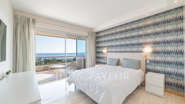 Image No.11-4 Bed Apartment for sale