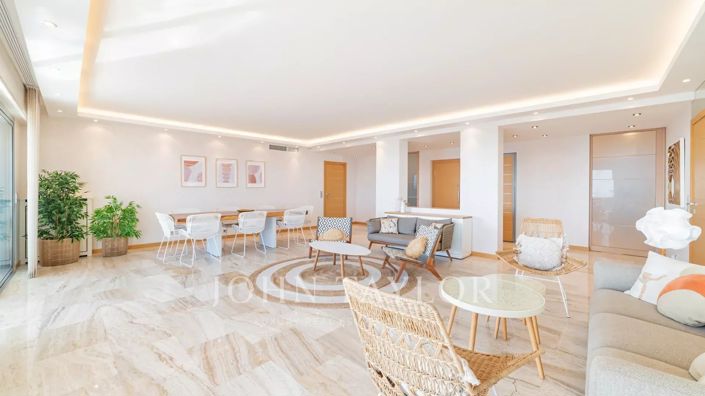 Image No.6-4 Bed Apartment for sale