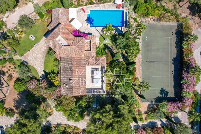 Image No.24-12 Bed House for sale