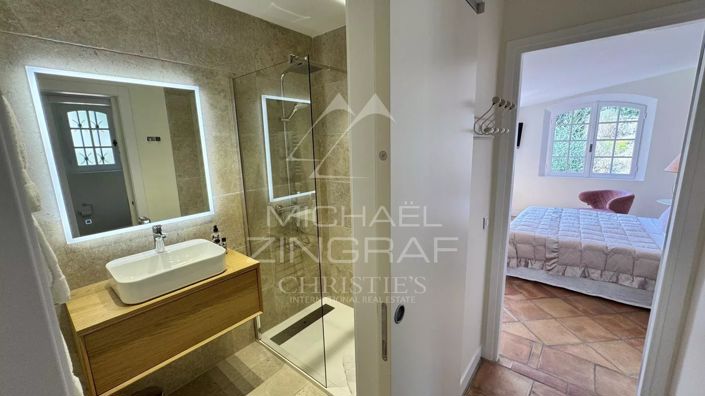 Image No.13-4 Bed House for sale