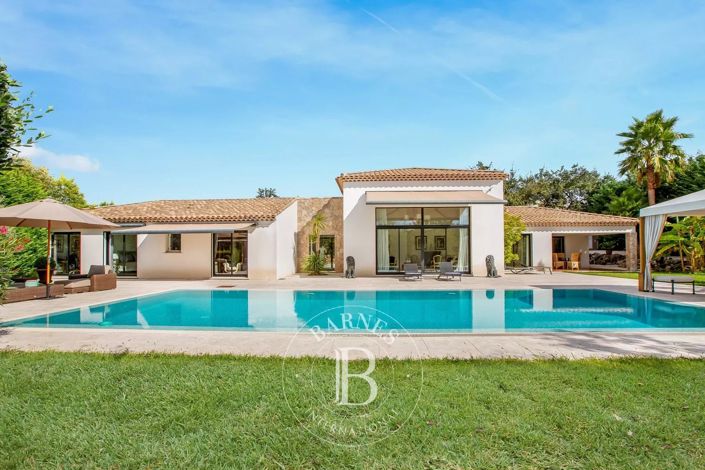 Image No.4-6 Bed House for sale