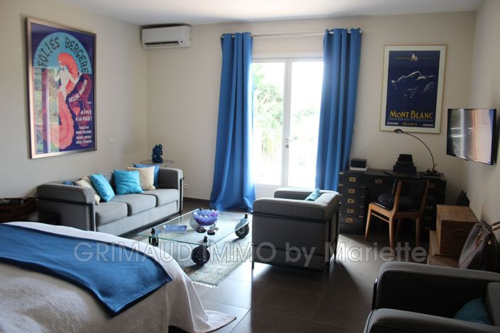 Image No.15-5 Bed House for sale