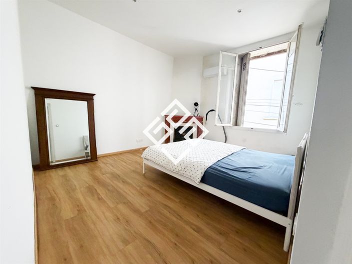 Image No.14-3 Bed Apartment for sale