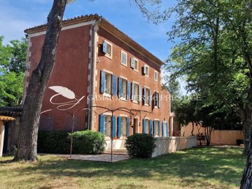1 - Oppède, Apartment