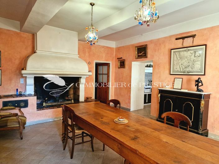 Image No.18-4 Bed Apartment for sale