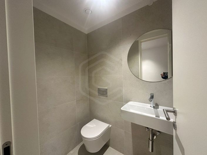 Image No.14-3 Bed House for sale