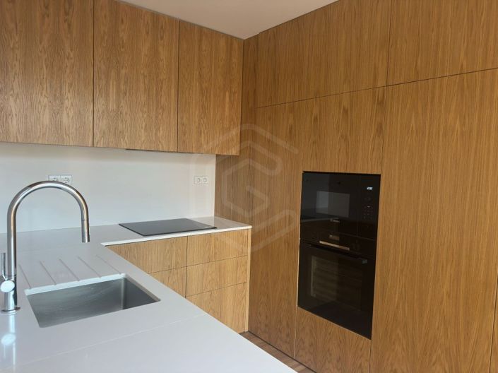 Image No.23-3 Bed House for sale