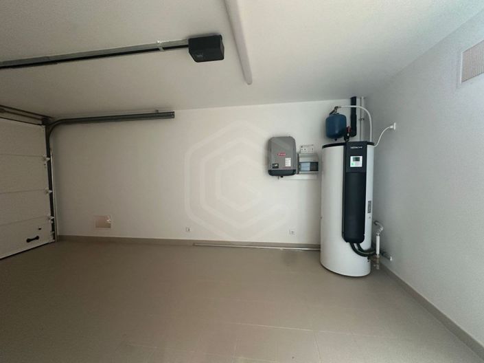 Image No.27-3 Bed House for sale