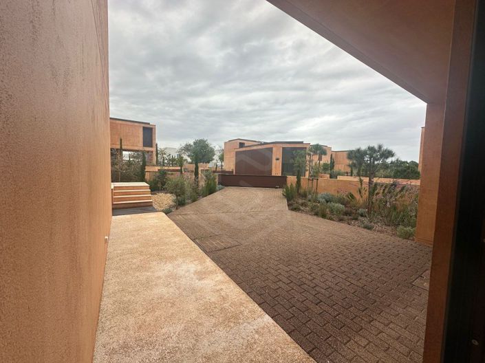 Image No.4-3 Bed House for sale