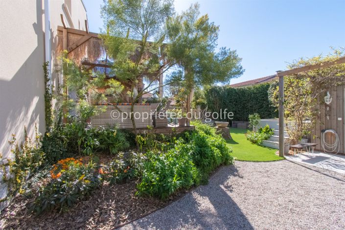 Image No.29-5 Bed House for sale