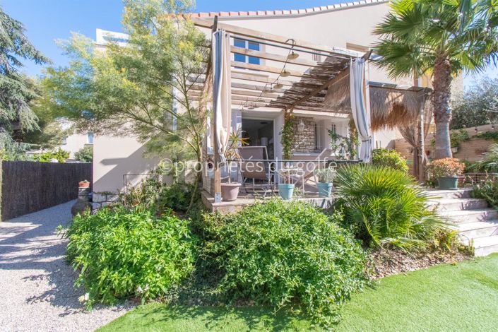 Image No.31-5 Bed House for sale