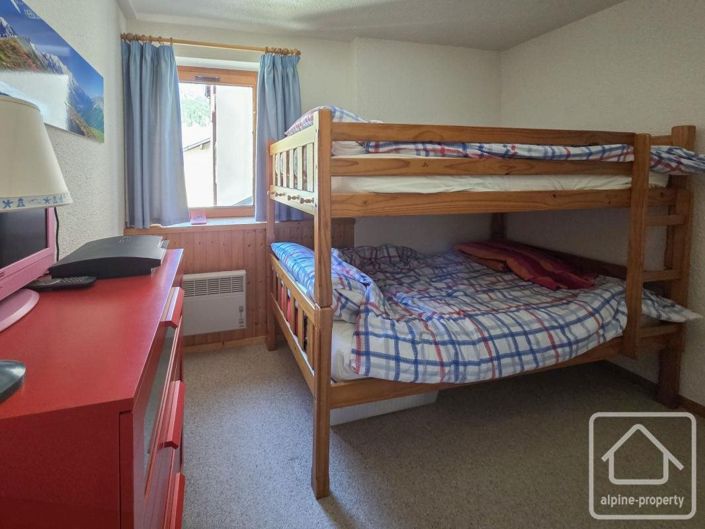 Image No.9-2 Bed Apartment for sale