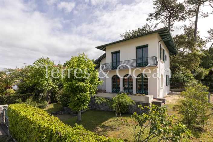 Image No.14-6 Bed House for sale