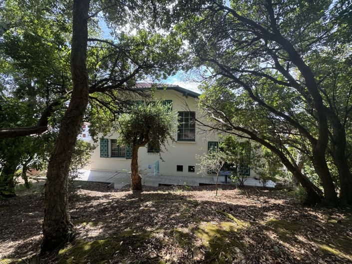 Image No.2-6 Bed House for sale