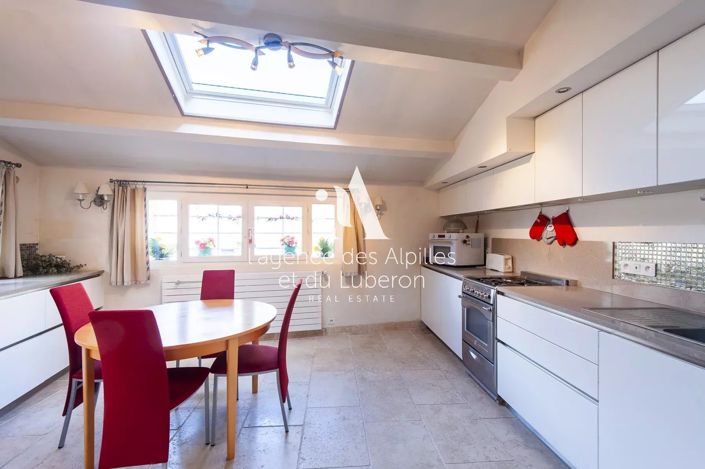 Image No.5-4 Bed House for sale