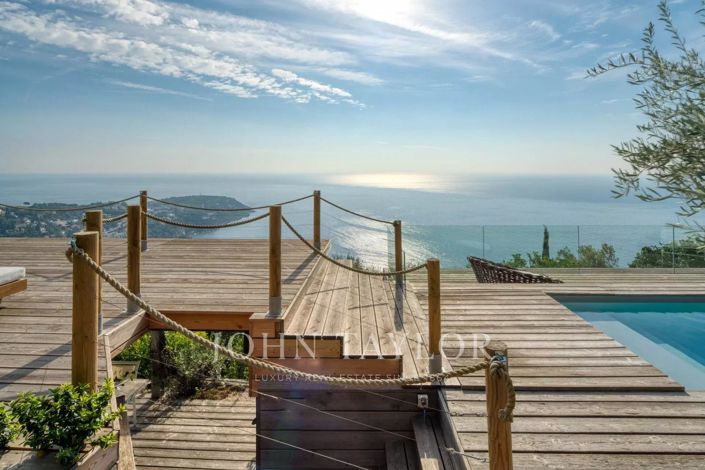 Image No.6-6 Bed House for sale