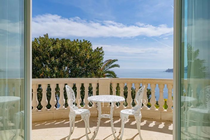 Image No.16-5 Bed House for sale