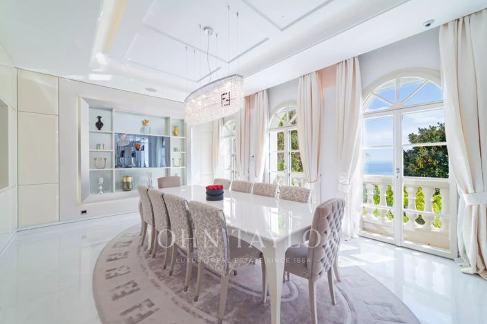 Image No.5-5 Bed House for sale