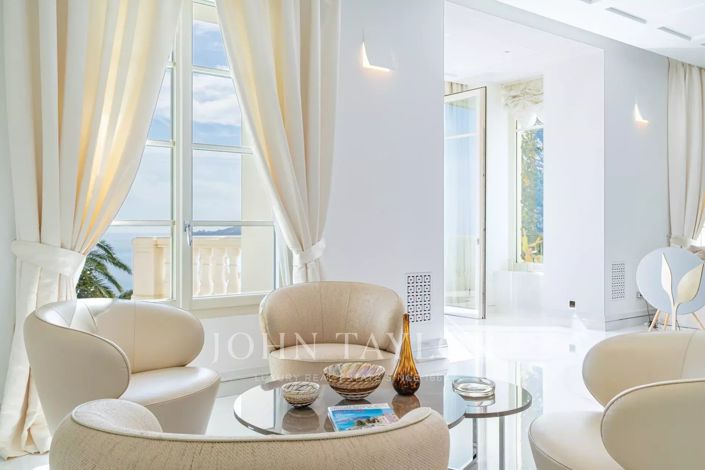 Image No.7-5 Bed House for sale