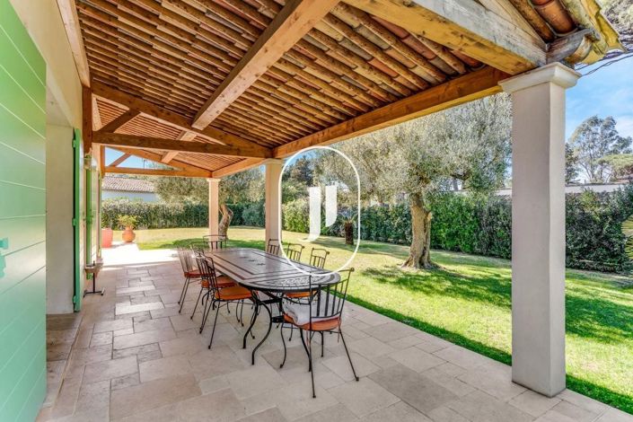 Image No.13-6 Bed House for sale