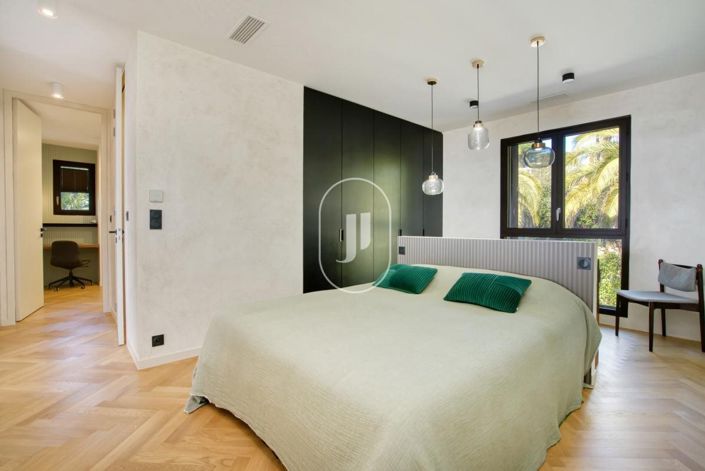 Image No.7-3 Bed Apartment for sale