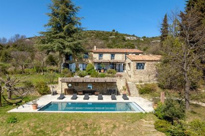 1 - Murs, House