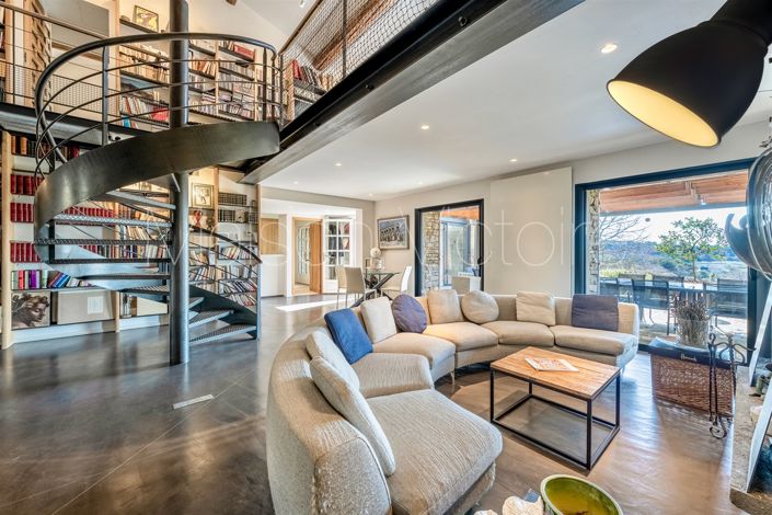 Image No.13-7 Bed House for sale