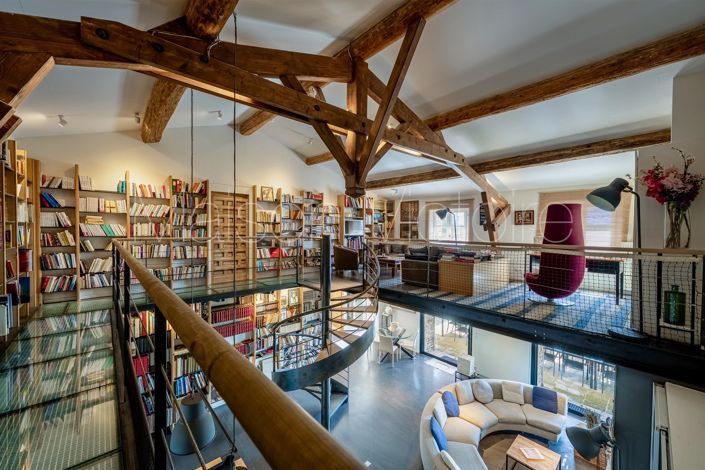 Image No.18-7 Bed House for sale