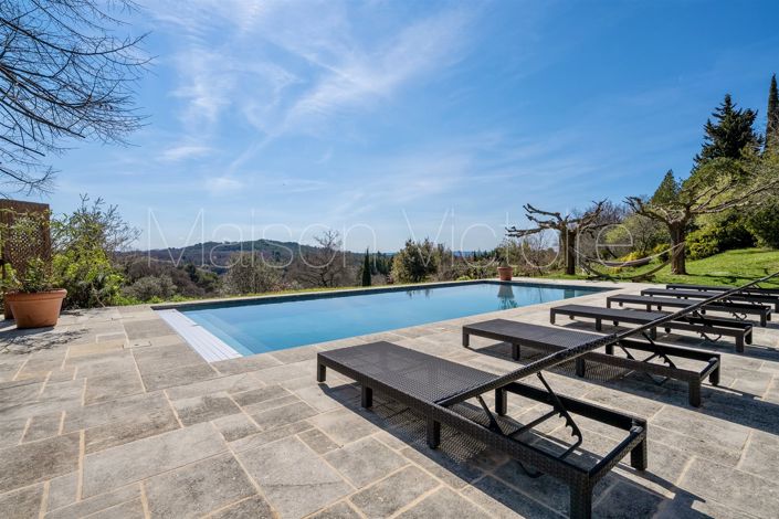 Image No.2-7 Bed House for sale