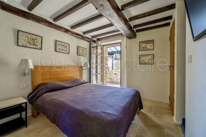 Image No.25-7 Bed House for sale