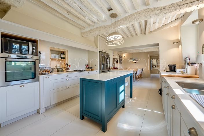 Image No.10-6 Bed House for sale