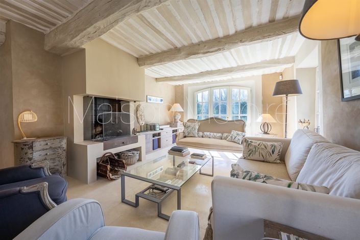 Image No.15-6 Bed House for sale