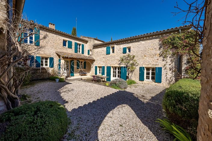 Image No.9-6 Bed House for sale