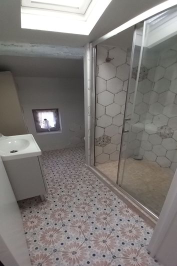 Image No.11-3 Bed House for sale