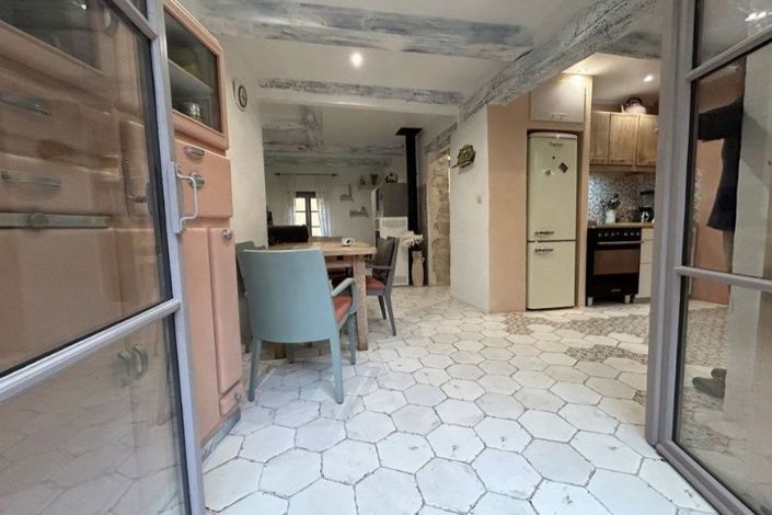 Image No.3-3 Bed House for sale