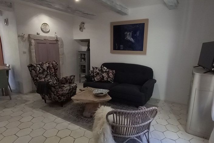 Image No.5-3 Bed House for sale