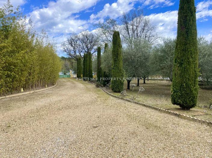 Image No.16-5 Bed House for sale