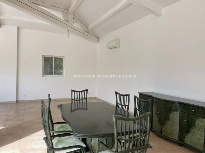 Image No.17-5 Bed House for sale