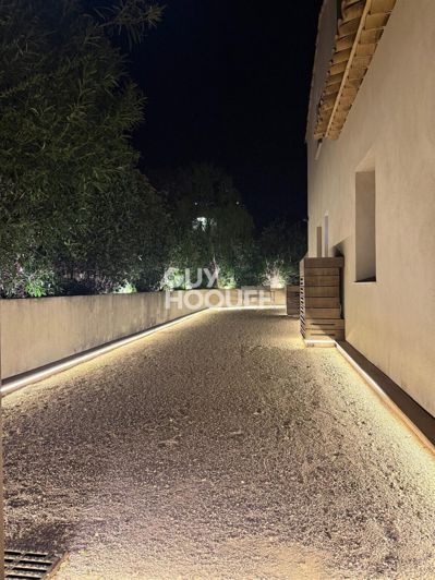 Image No.26-4 Bed House for sale