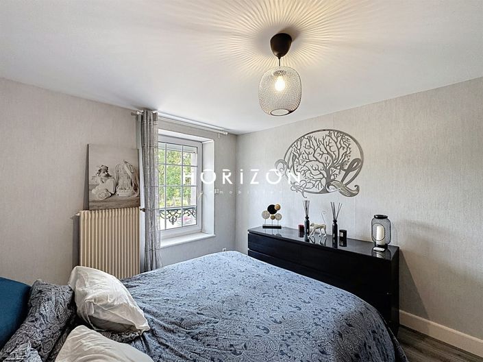 Image No.17-6 Bed House for sale