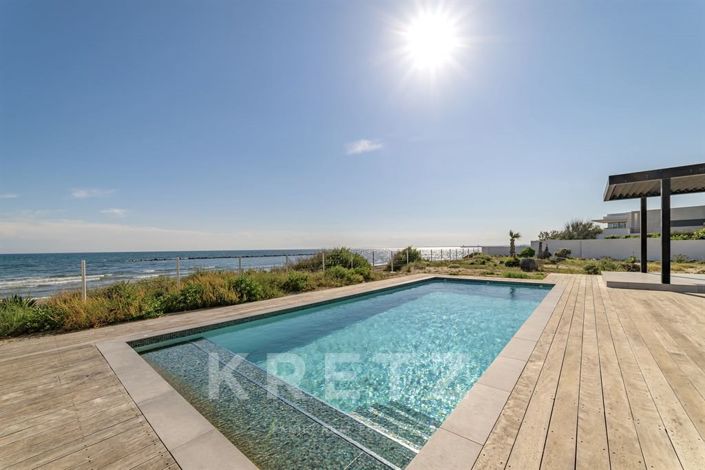 Image No.5-5 Bed Property for sale