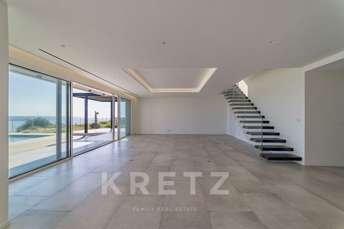 Image No.6-5 Bed Property for sale