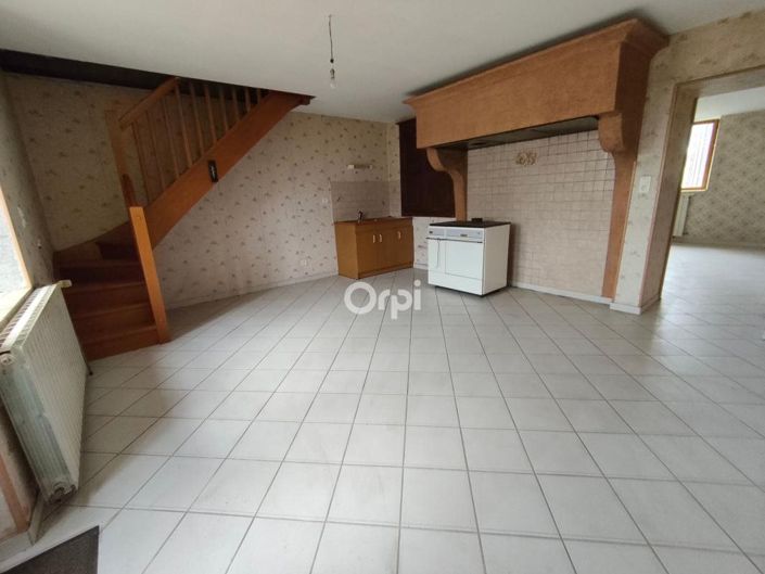 Image No.2-Maison de 1 chambre à vendre à Franche-Comté