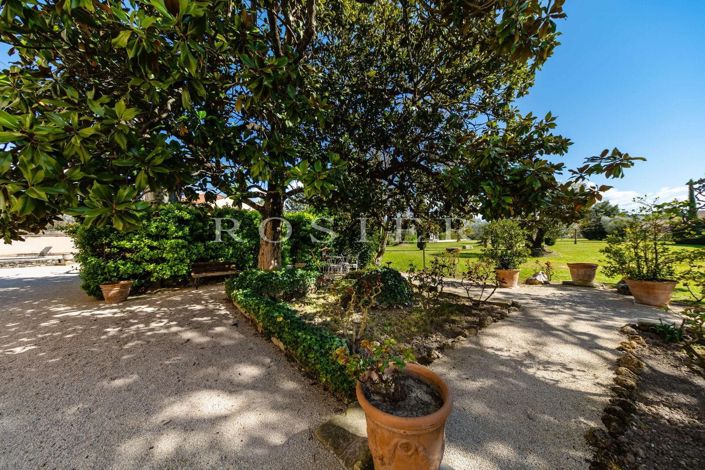 Image No.3-6 Bed House for sale