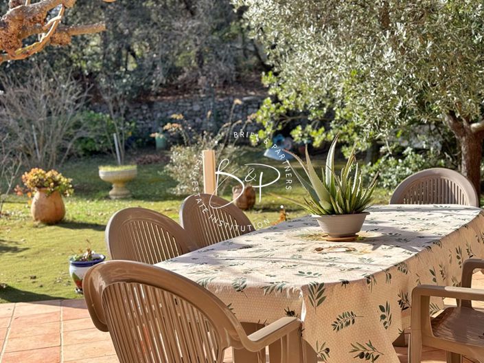 Image No.15-4 Bed House for sale