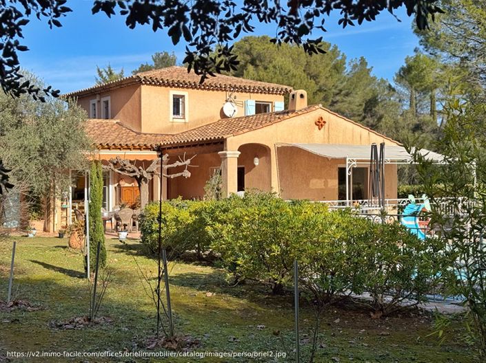 Image No.2-4 Bed House for sale